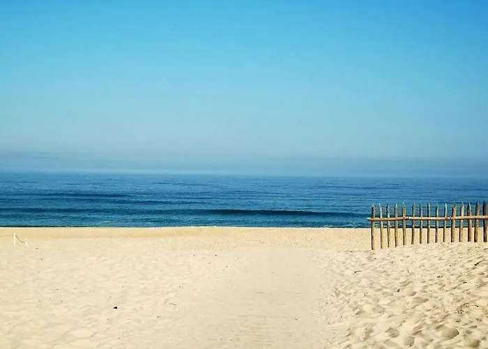 Bourg Duplex Proche Commerces 6 Couchages Lejlighed